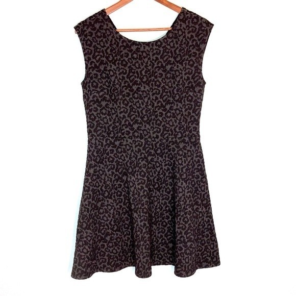 Loft Black Grey Animal Print Fit & Flare Mini Dress Size 4 - Picture 1 of 6